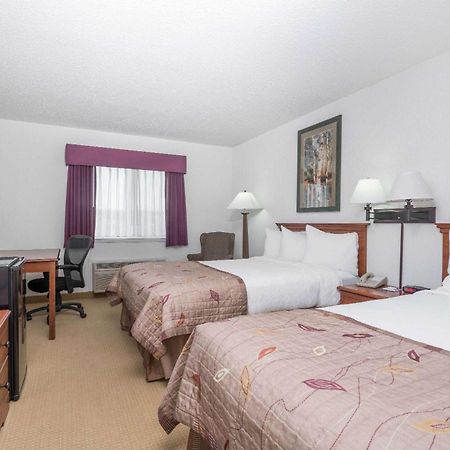 Baymont By Wyndham Marshfield Otel Dış mekan fotoğraf