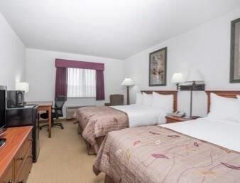 Baymont By Wyndham Marshfield Otel Dış mekan fotoğraf