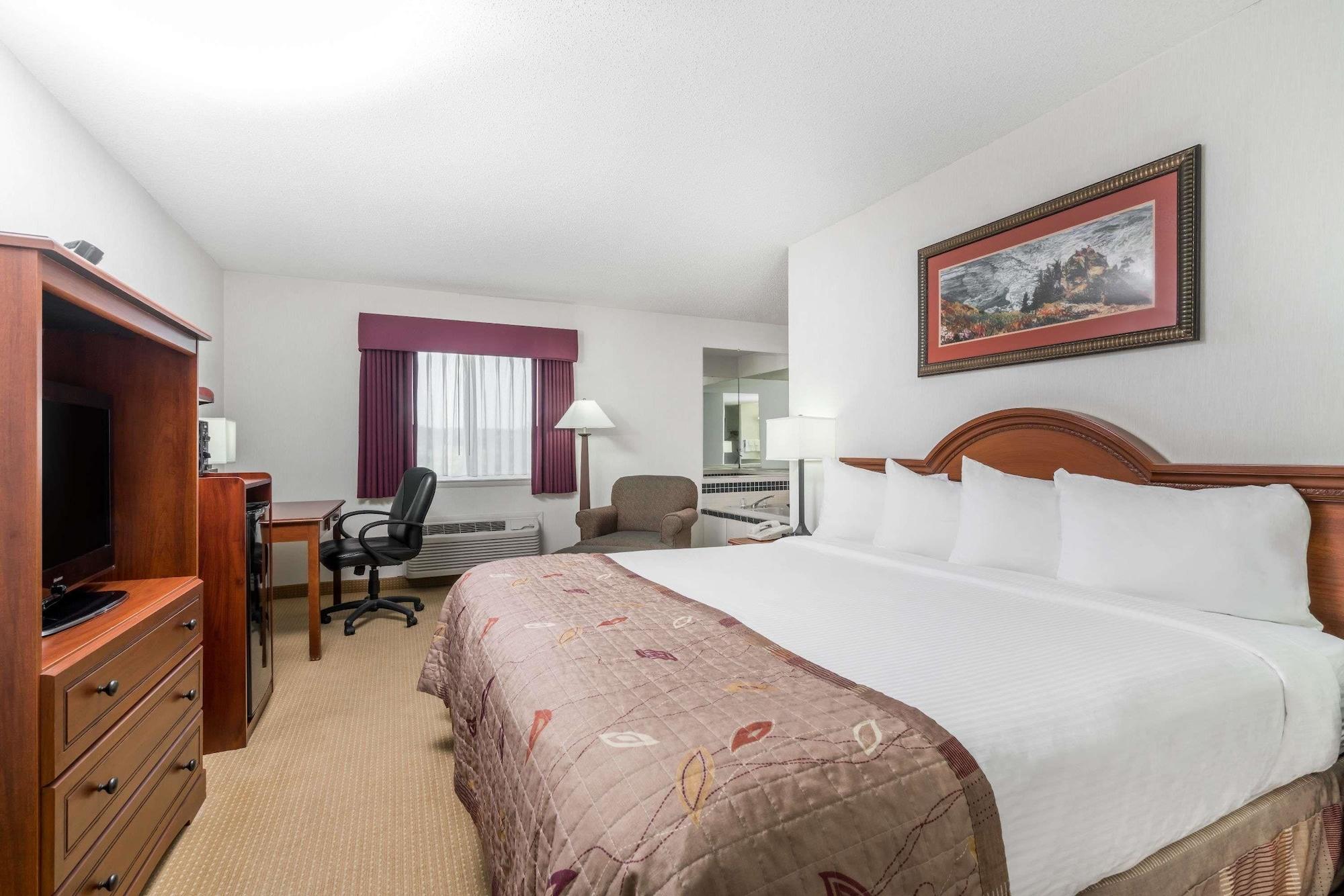 Baymont By Wyndham Marshfield Otel Dış mekan fotoğraf