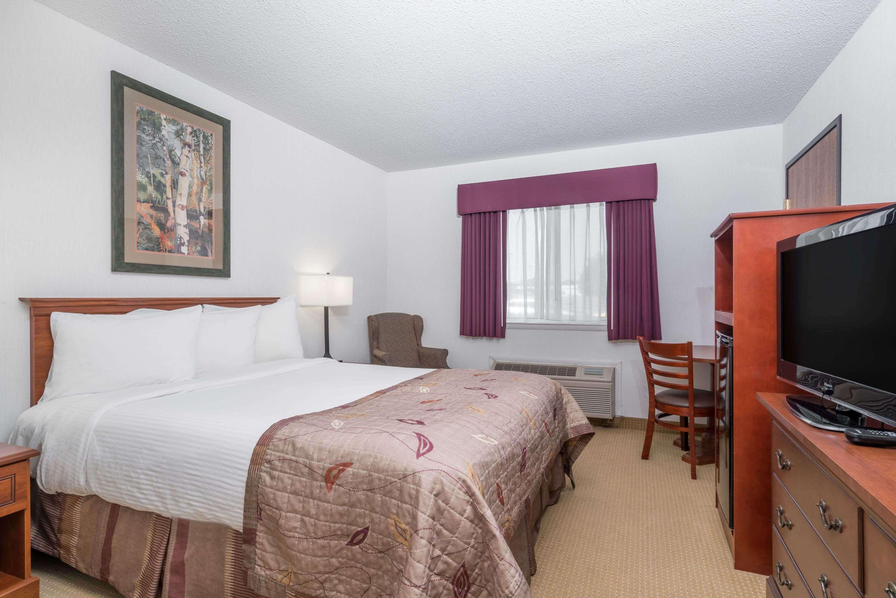 Baymont By Wyndham Marshfield Otel Dış mekan fotoğraf