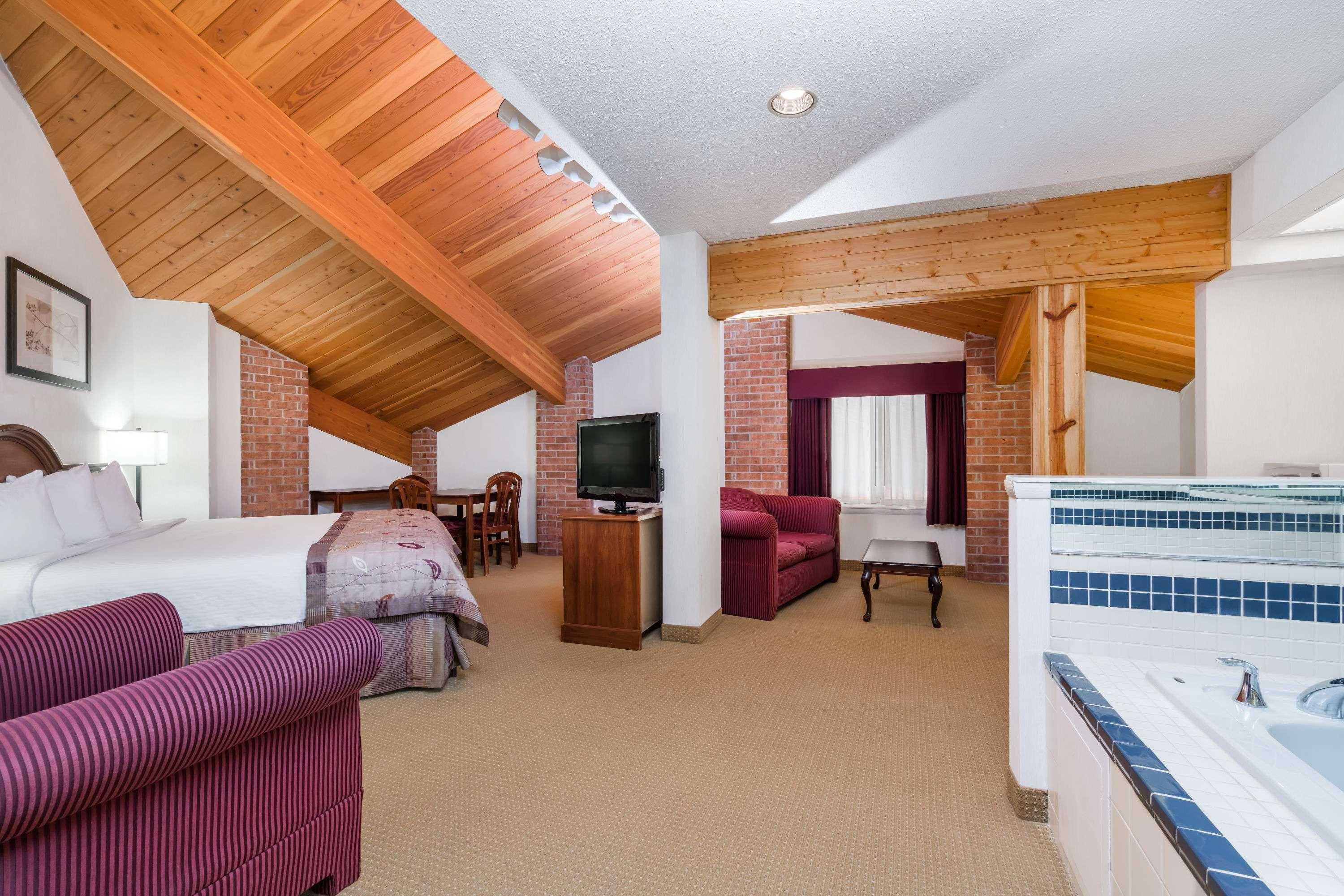 Baymont By Wyndham Marshfield Otel Dış mekan fotoğraf