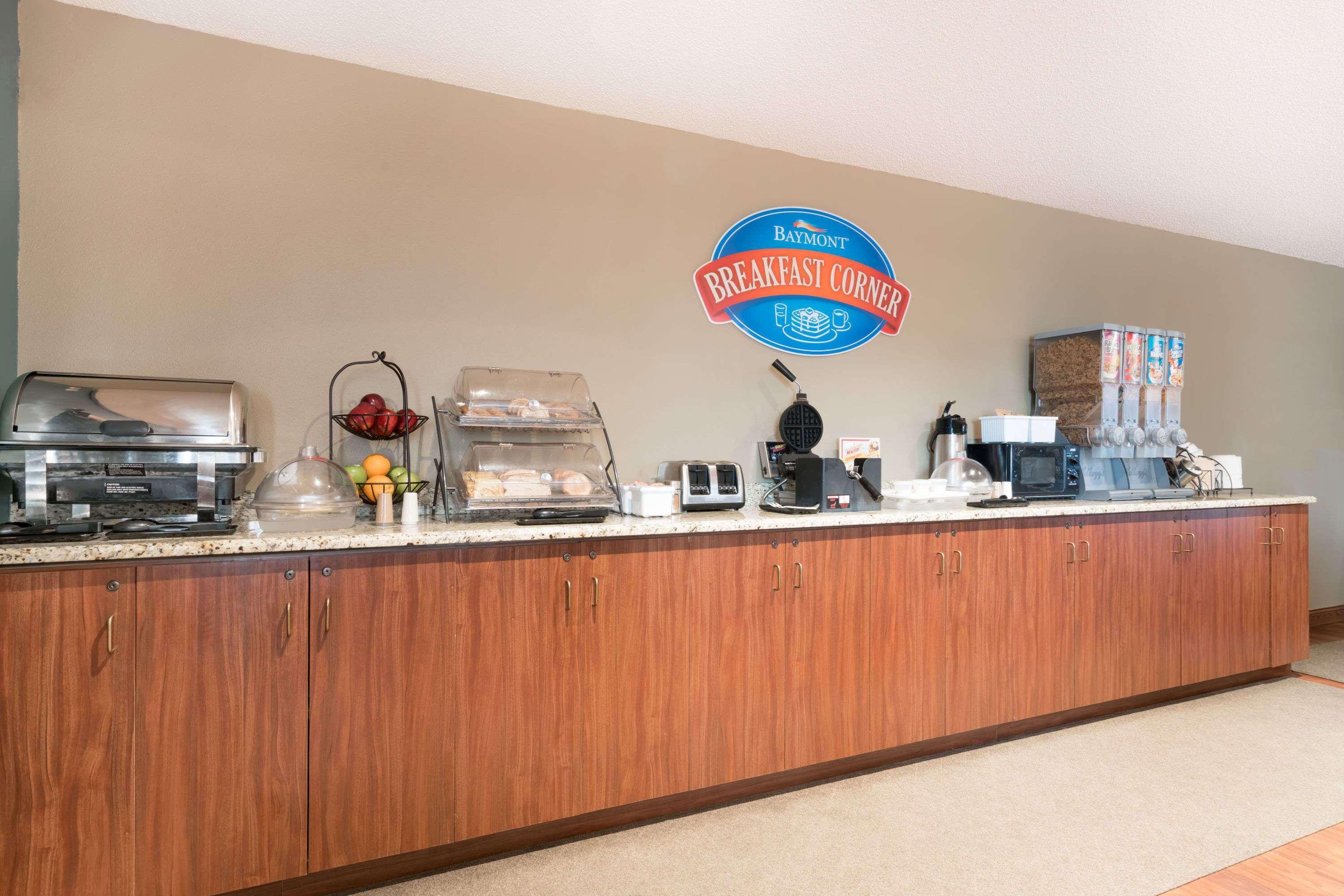 Baymont By Wyndham Marshfield Otel Dış mekan fotoğraf
