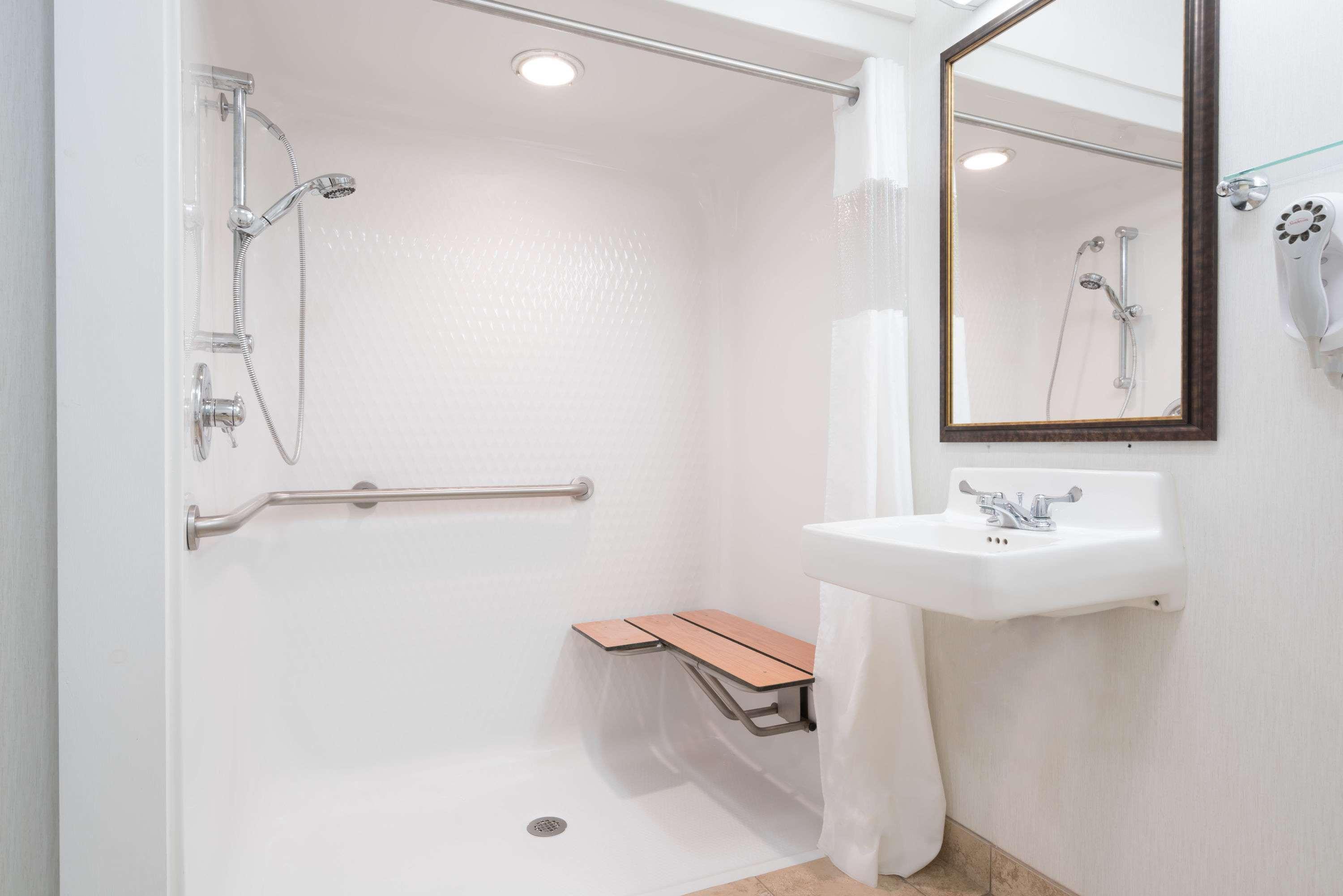 Baymont By Wyndham Marshfield Otel Dış mekan fotoğraf