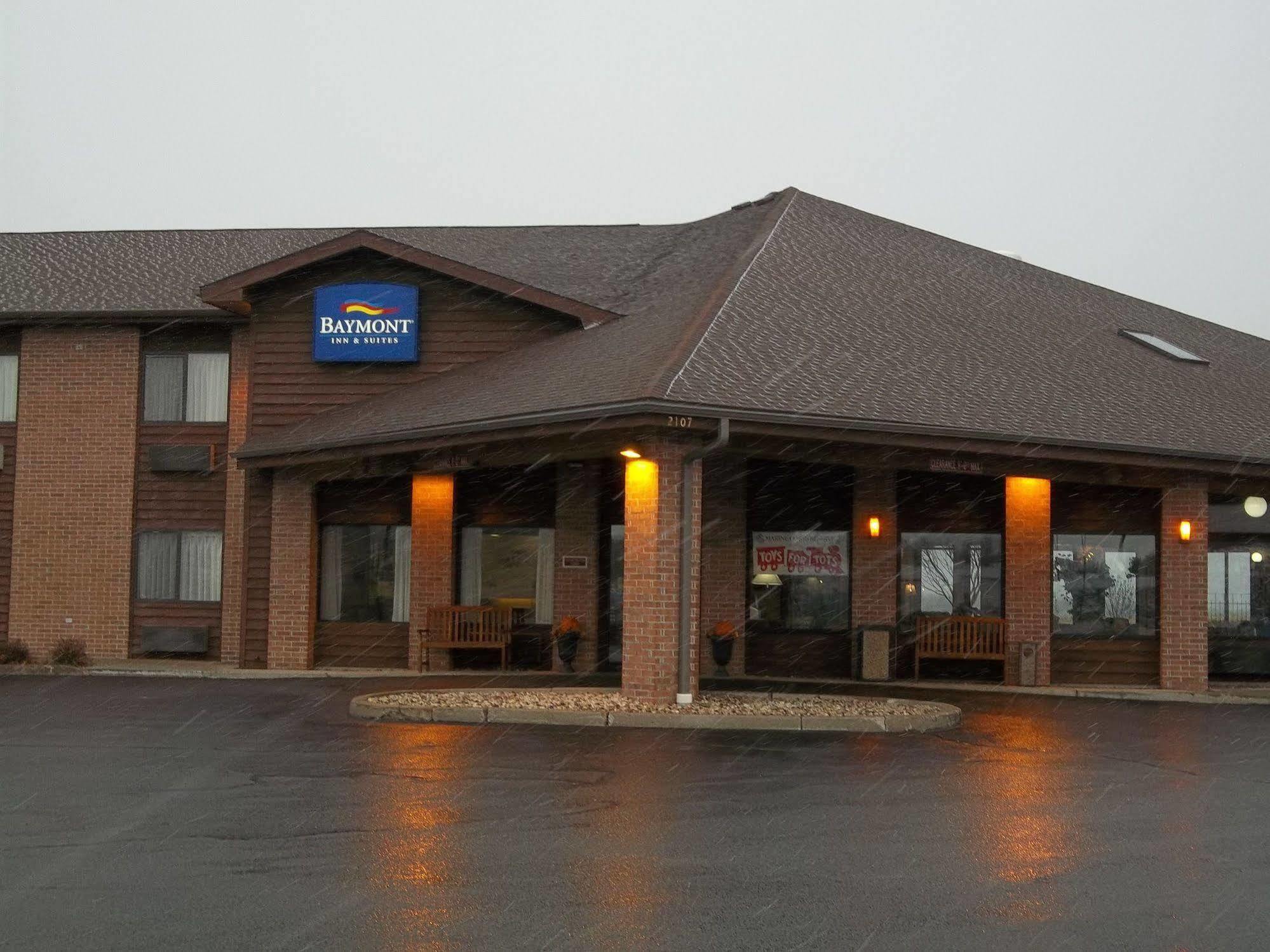 Baymont By Wyndham Marshfield Otel Dış mekan fotoğraf